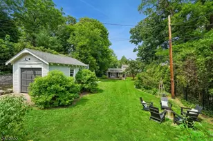20 Euclid Pl, Montclair, NJ 07042 - Photo 33