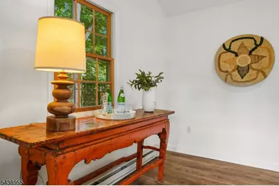 20 Euclid Pl, Montclair, NJ 07042 - Photo 37