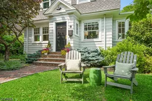 20 Euclid Pl, Montclair, NJ 07042 - Photo 3