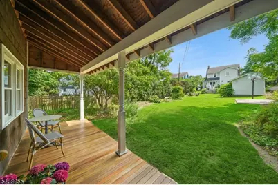 20 Euclid Pl, Montclair, NJ 07042 - Photo 35