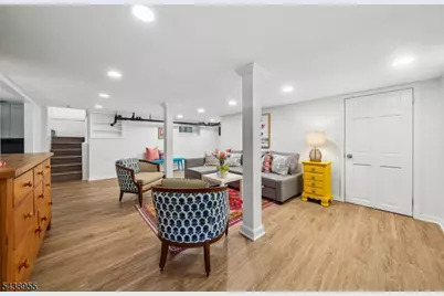 20 Euclid Pl, Montclair, NJ 07042 - Photo 27