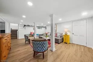 20 Euclid Pl, Montclair, NJ 07042 - Photo 27