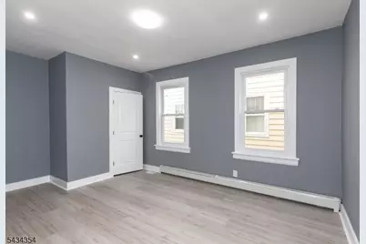 324 Harper Pl, Highland Park, NJ 08904 - Photo 11