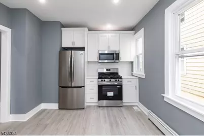 324 Harper Pl, Highland Park, NJ 08904 - Photo 5