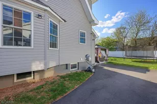1349 Belleview Ave, Plainfield, NJ 07060 - Photo 25