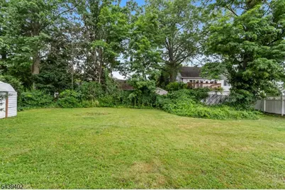 44 Bergen Dr, Little Falls Township, NJ 07424 - Photo 19