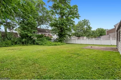 44 Bergen Dr, Little Falls Township, NJ 07424 - Photo 21