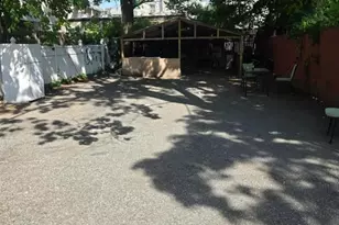 132 S Essex Ave, Orange, NJ 07050 - Photo 7