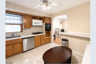 2097 Galloping Hill Rd, Union Township, NJ 07083 - Photo 13
