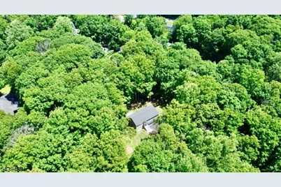 1 Appleseed Rd, Vernon, NJ 07461 - Photo 19