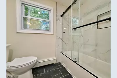 1 Appleseed Rd, Vernon, NJ 07461 - Photo 9