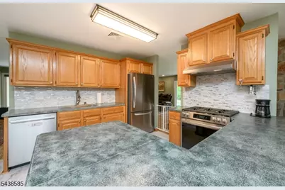 13 Central Ave, Readington, NJ 08889 - Photo 11