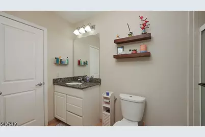 1209 Summit Ave #405, Jersey City, NJ 07307 - Photo 13