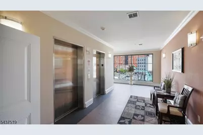 1209 Summit Ave #405, Jersey City, NJ 07307 - Photo 3
