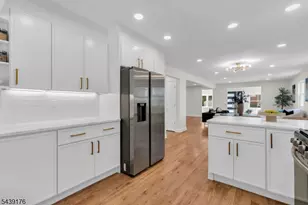 951 Grandview Ave, Union Township, NJ 07083 - Photo 21