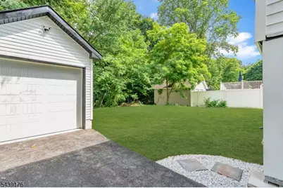 951 Grandview Ave, Union Township, NJ 07083 - Photo 49