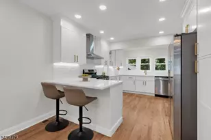 951 Grandview Ave, Union Township, NJ 07083 - Photo 17