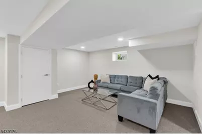 951 Grandview Ave, Union Township, NJ 07083 - Photo 39