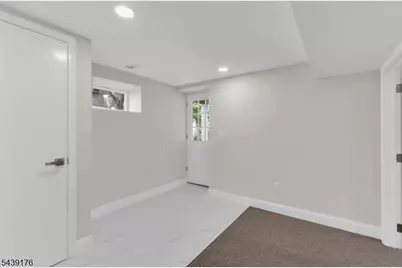 951 Grandview Ave, Union Township, NJ 07083 - Photo 43