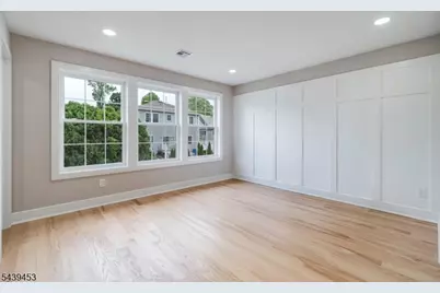 55 Long Hill Dr, Clifton, NJ 07013 - Photo 21