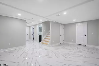 55 Long Hill Dr, Clifton, NJ 07013 - Photo 25