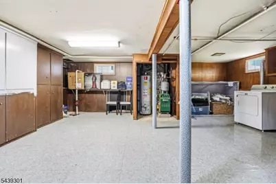2530 Stillwell Rd, Union Township, NJ 07083 - Photo 23