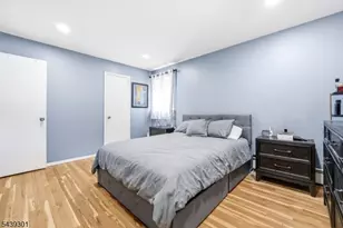 2530 Stillwell Rd, Union Township, NJ 07083 - Photo 15