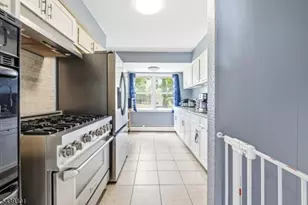 2530 Stillwell Rd, Union Township, NJ 07083 - Photo 3