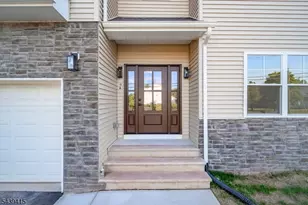 10 A Delar Parkway, Franklin Township, NJ 08823 - Photo 3