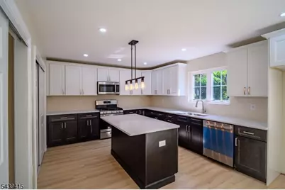 10 A Delar Pky #A, Franklin Township, NJ 08823 - Photo 7