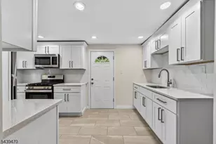 1378 Hamilton St, Elizabeth, NJ 07208 - Photo 3