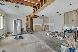 541 Page Ave, Lyndhurst Township, NJ 07071 - Photo 21