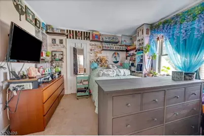 541 Page Ave, Lyndhurst Township, NJ 07071 - Photo 15