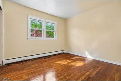 51 Tremont Ter, Irvington, NJ 07111 - Photo 21