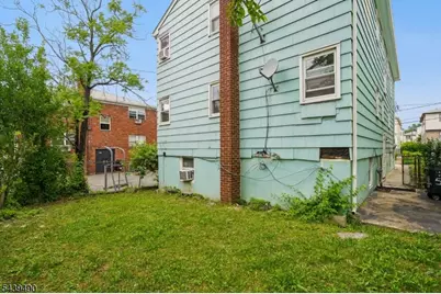 51 Tremont Ter, Irvington, NJ 07111 - Photo 23