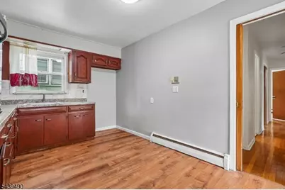 51 Tremont Ter, Irvington, NJ 07111 - Photo 13