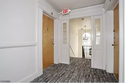 565 Grove St #D-16, Clifton, NJ 07013 - Photo 5