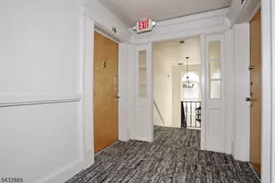 565 Grove St, Clifton, NJ 07013 - Photo 5