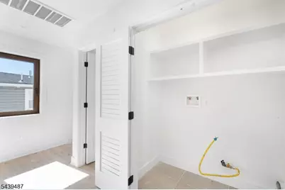 130 Warren St, Clifton, NJ 07013 - Photo 15