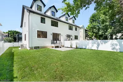 130 Warren St, Clifton, NJ 07013 - Photo 23