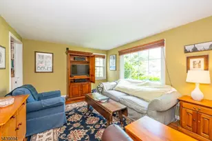 33 Glenview Dr, West Orange Township, NJ 07052 - Photo 17