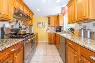 33 Glenview Dr, West Orange Township, NJ 07052 - Photo 9