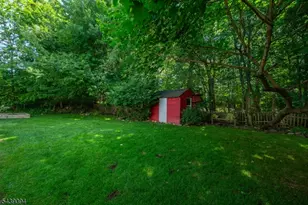 33 Glenview Dr, West Orange Township, NJ 07052 - Photo 43
