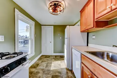 185 W Cliff St, Somerville, NJ 08876 - Photo 15