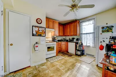 185 W Cliff St, Somerville, NJ 08876 - Photo 3