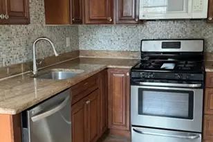 233 Malvern St, Newark, NJ 07105 - Photo 9