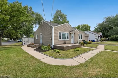 1983 Barnett St, Rahway, NJ 07065 - Photo 25