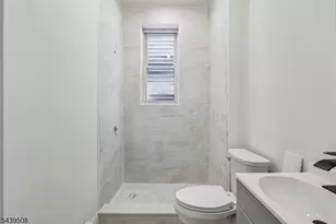 523 Franklin St, Elizabeth, NJ 07206 - Photo 25