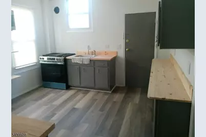523 Franklin St, Elizabeth, NJ 07206 - Photo 29
