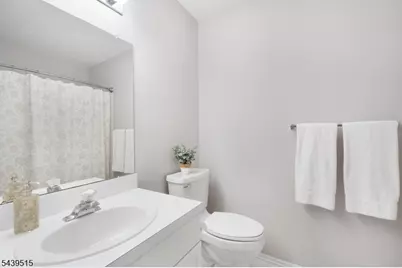 28 Kensington Dr, Randolph Township, NJ 07869 - Photo 19